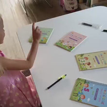 Magisches wiederverwendbares Übungsheft für Kinder im Alter von 3–5 Jahren